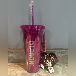 Dunkin Valentines Day 2024 24oz Tumbler w/‎ Keychain